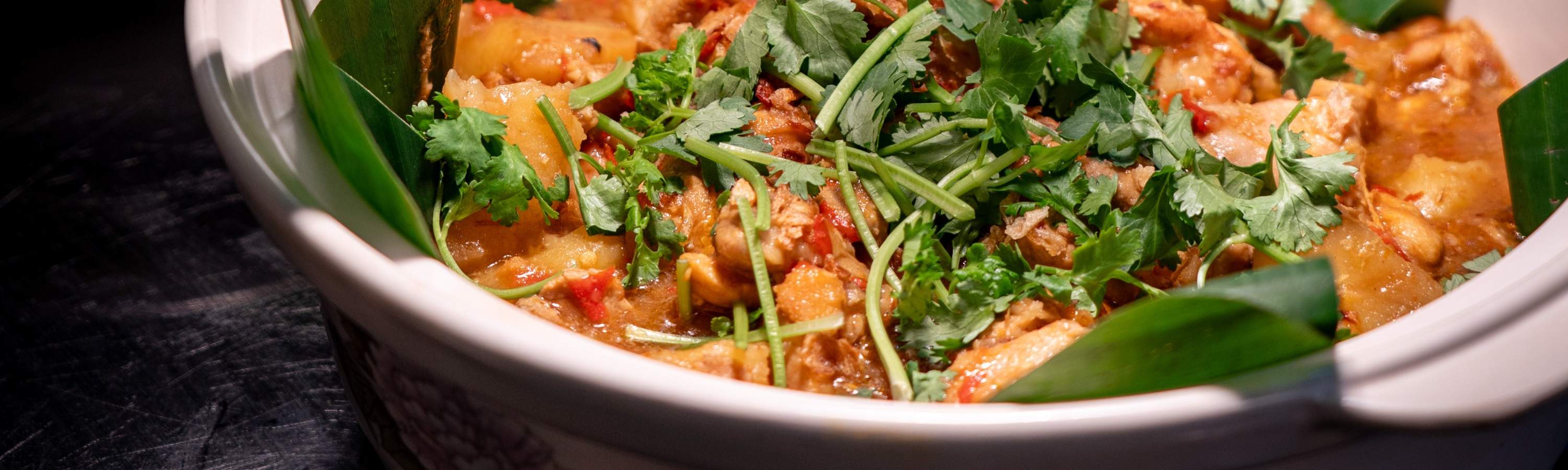 Promosi Makanan Makan Malam Prasmanan